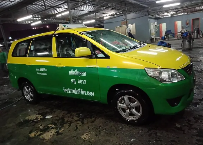 아파트 Airport Transfer *